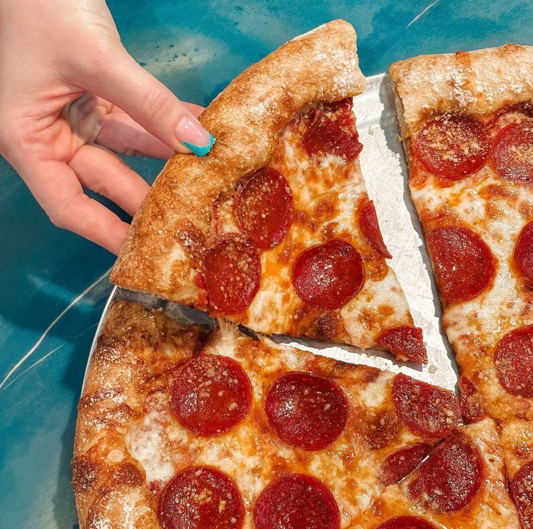 Mellow Mushroom | Restaurant365